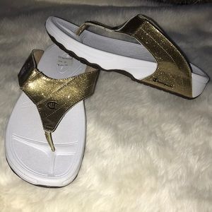 Champions flip flop sandal